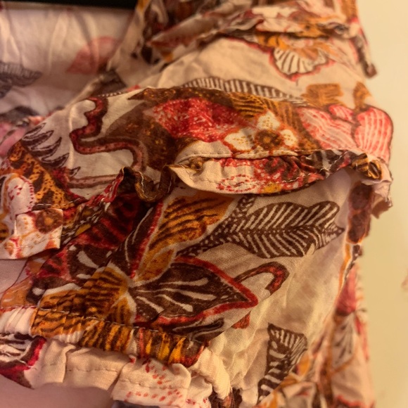 COPY - Brand New with tags Boho paisley print blouse with working boatneck tie. - Picture 4 of 5